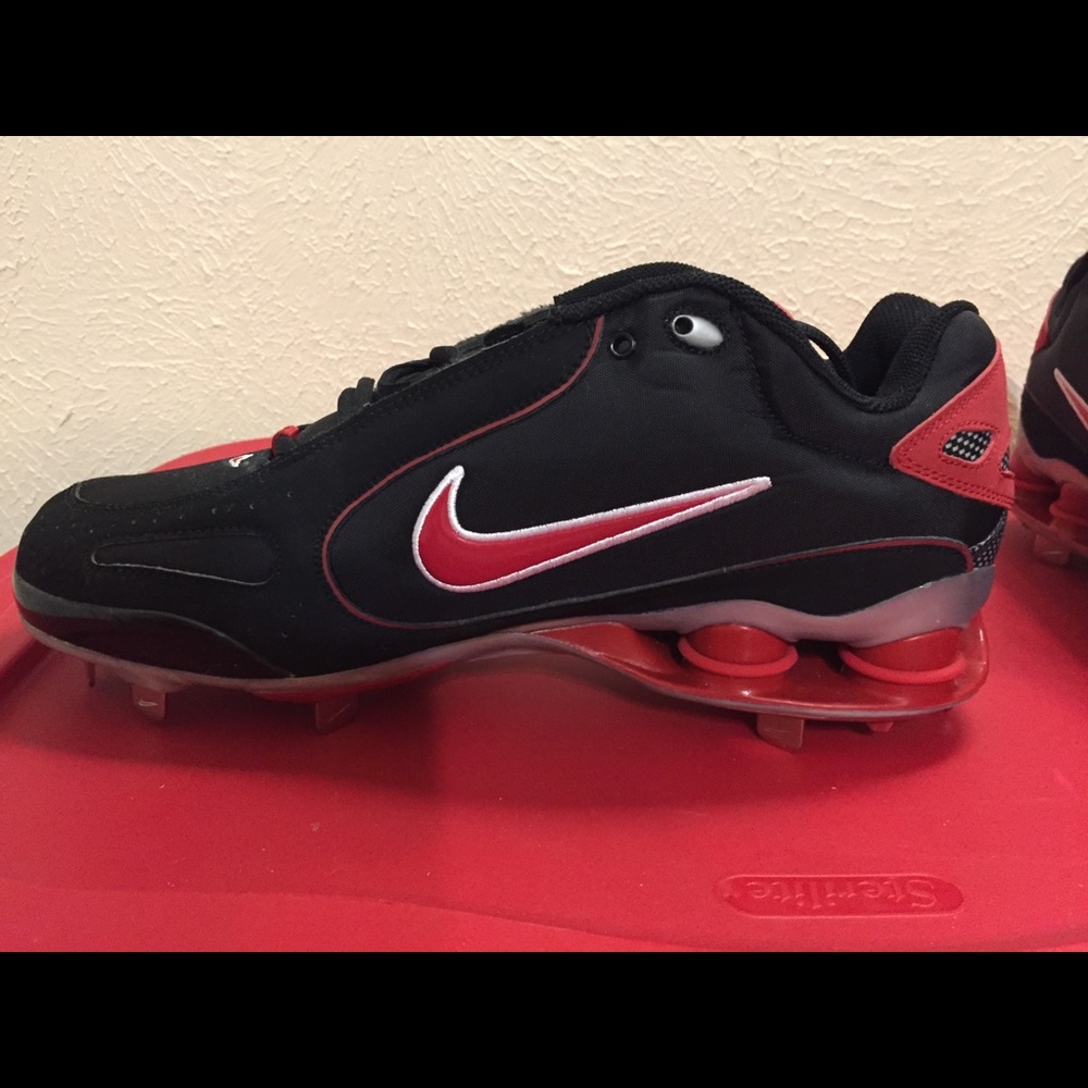 Nike Shox metal baseball cleats (NWOT)